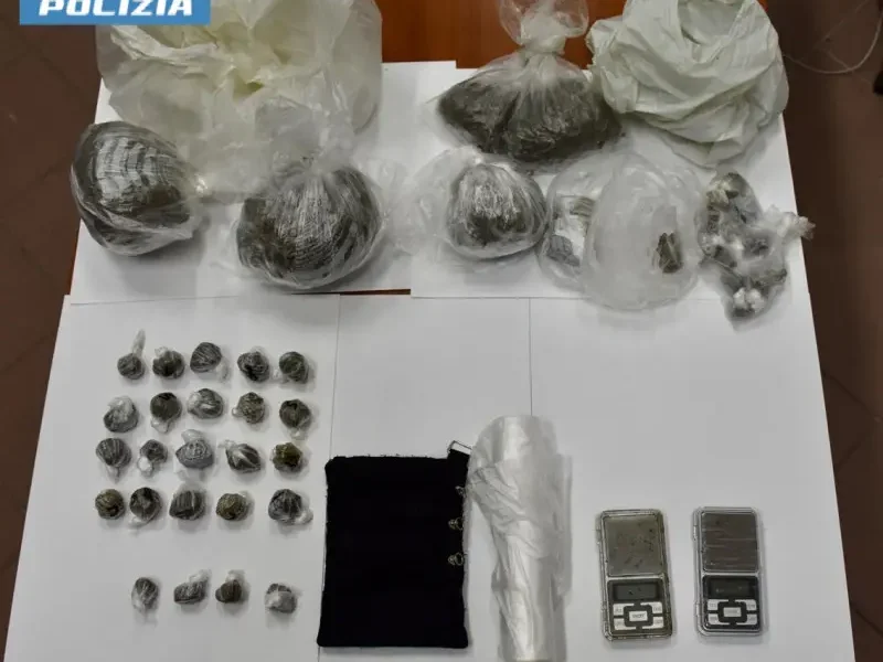 castellammare oltre un chilo di droga in casa arrestato 43enne da Puntomagazine.it castellammare oltre un chilo di droga in casa arrestato 43enne