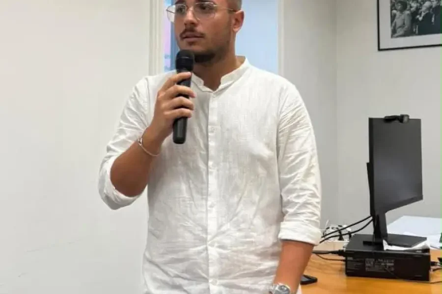 m5s campania francesco pio de fenza eletto referente giovani da Puntomagazine.it m5s campania francesco pio de fenza eletto referente giovani