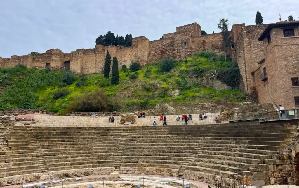 Malaga - Alcazaba che sovrasta il Teatro Romano - Foto di Dominga Ciccarelli