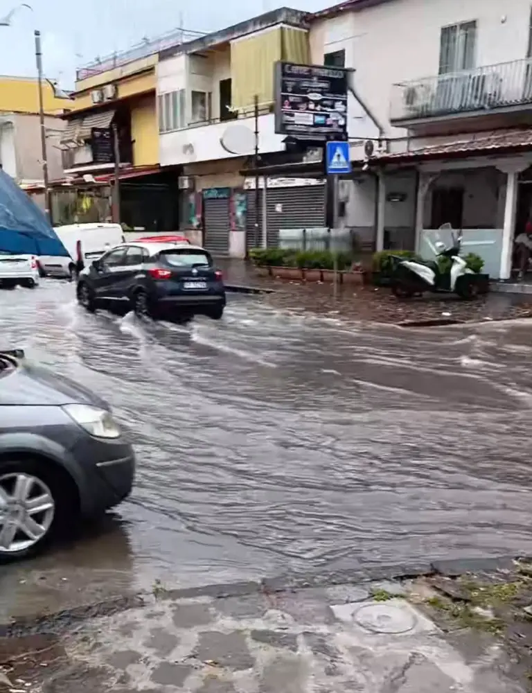 Qualiano allagata e polemiche
