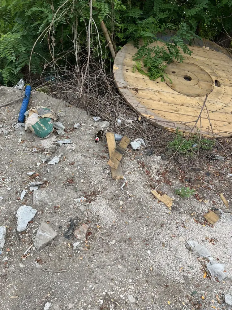 Giugliano via Vicinale i gelsi