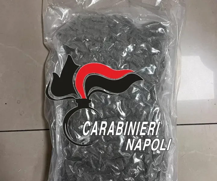 napoli oltre un chilo di amnesia sullo scooter arrestati due giovani da Puntomagazine.it napoli oltre un chilo di amnesia sullo scooter arrestati due giovani