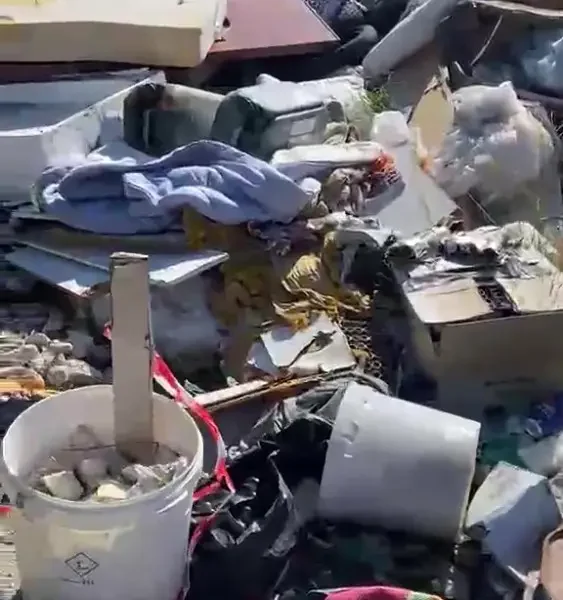 qualiano esplode la discarica abusiva di pozzo nuovo rifiuti ovunque da Puntomagazine.it qualiano esplode la discarica abusiva di pozzo nuovo rifiuti ovunque